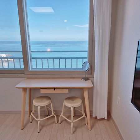 Hotel The First Ocean Songjeong Pusan Zewnętrze zdjęcie