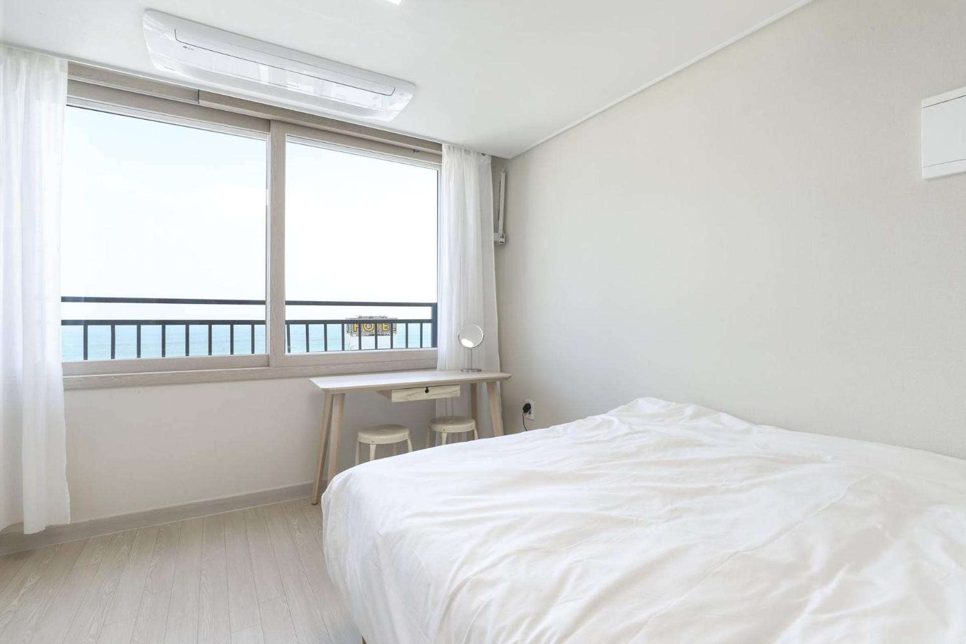 Hotel The First Ocean Songjeong Pusan Zewnętrze zdjęcie
