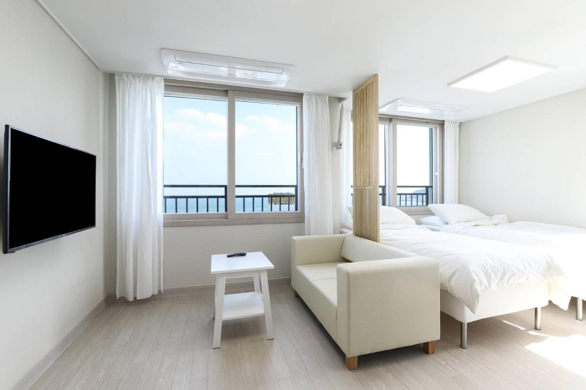 Hotel The First Ocean Songjeong Pusan Zewnętrze zdjęcie