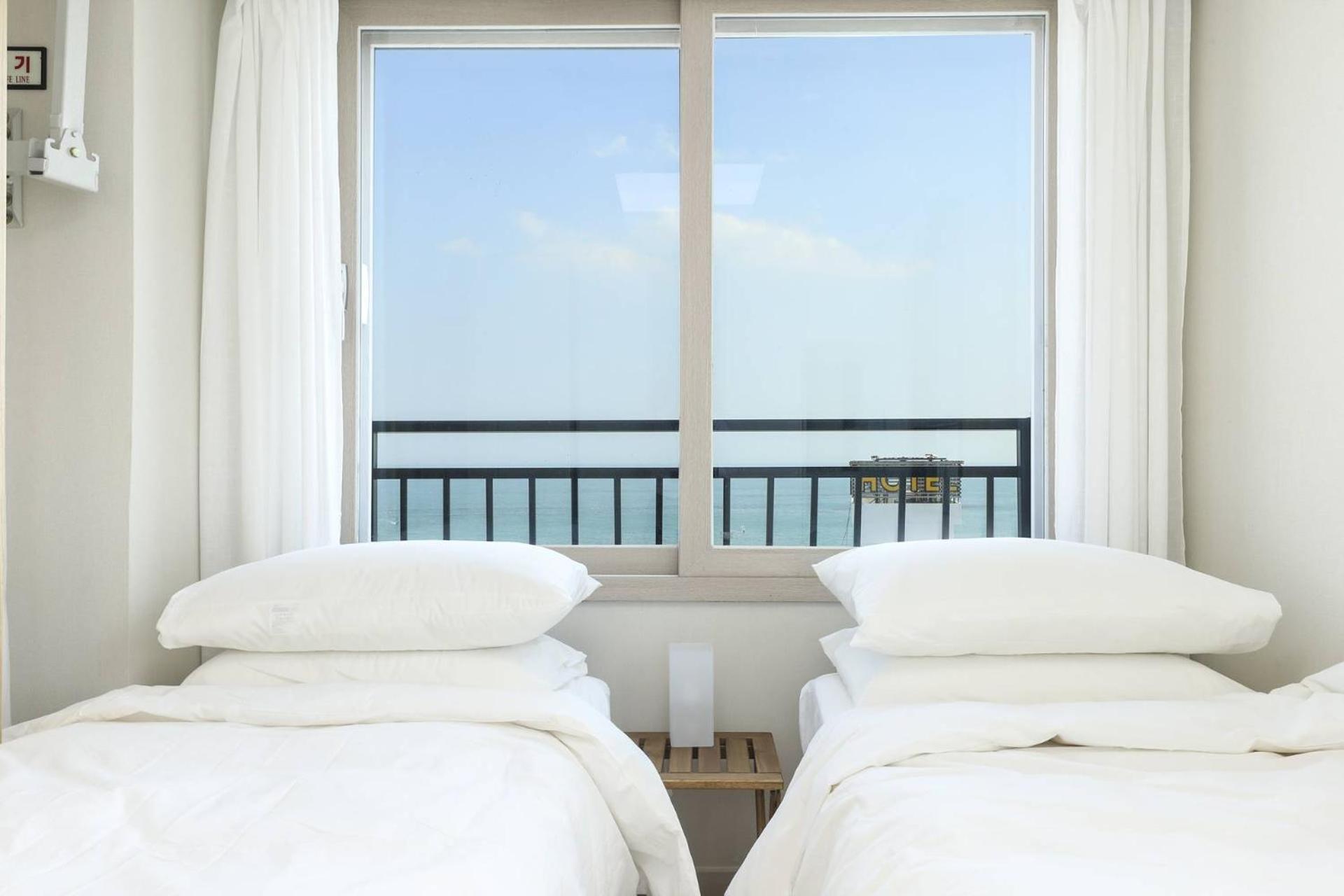 Hotel The First Ocean Songjeong Pusan Zewnętrze zdjęcie