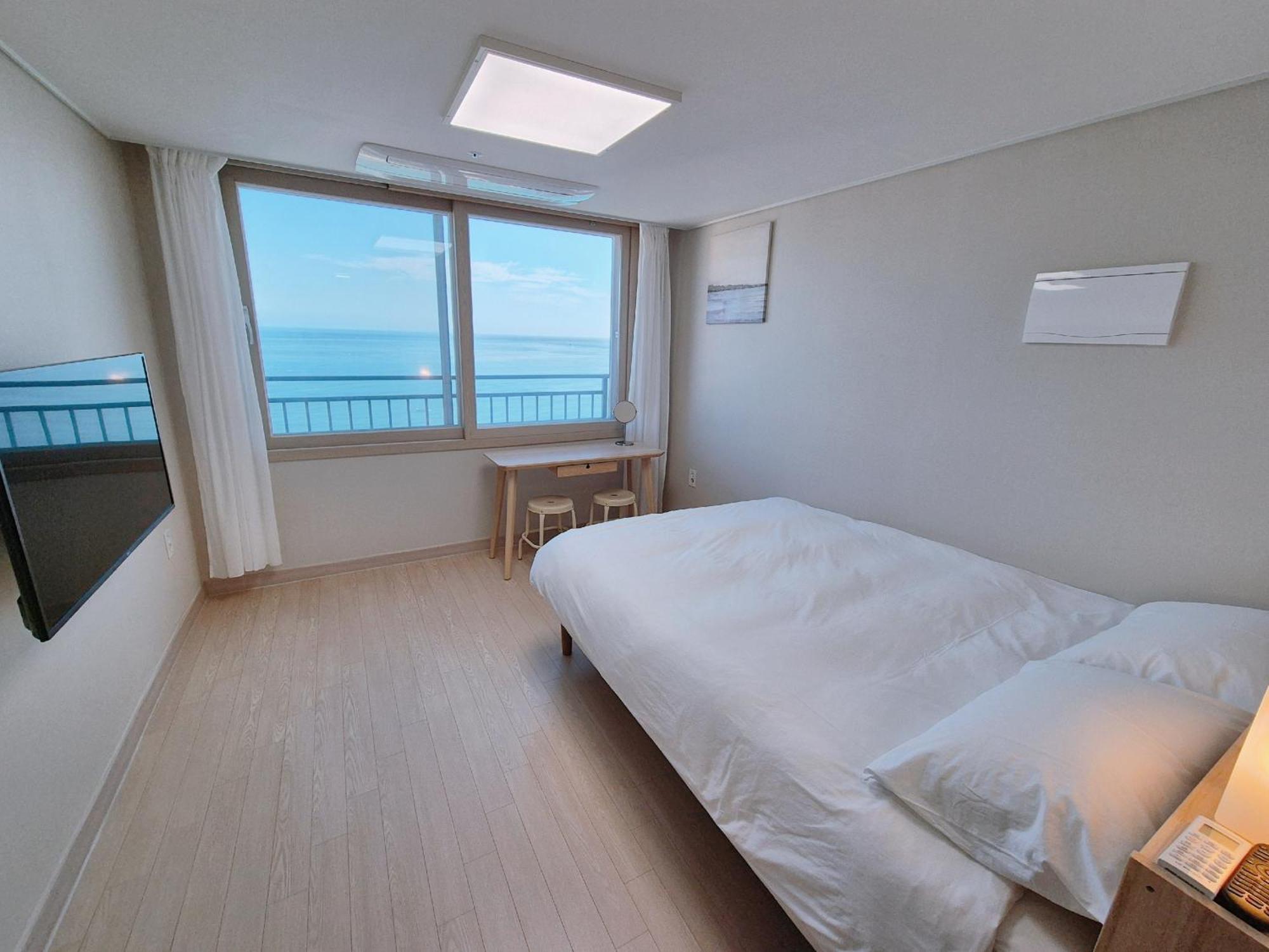 Hotel The First Ocean Songjeong Pusan Zewnętrze zdjęcie