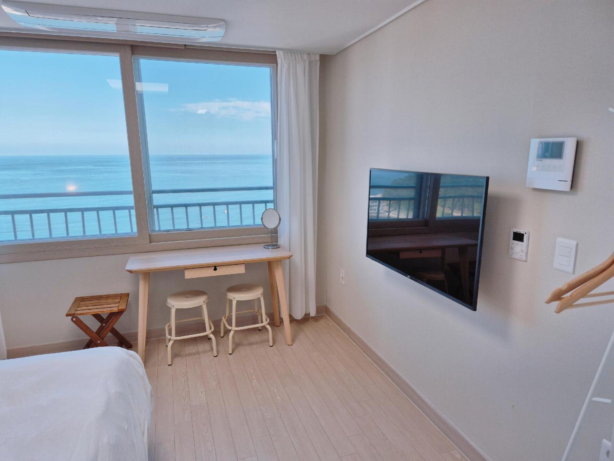 Hotel The First Ocean Songjeong Pusan Zewnętrze zdjęcie