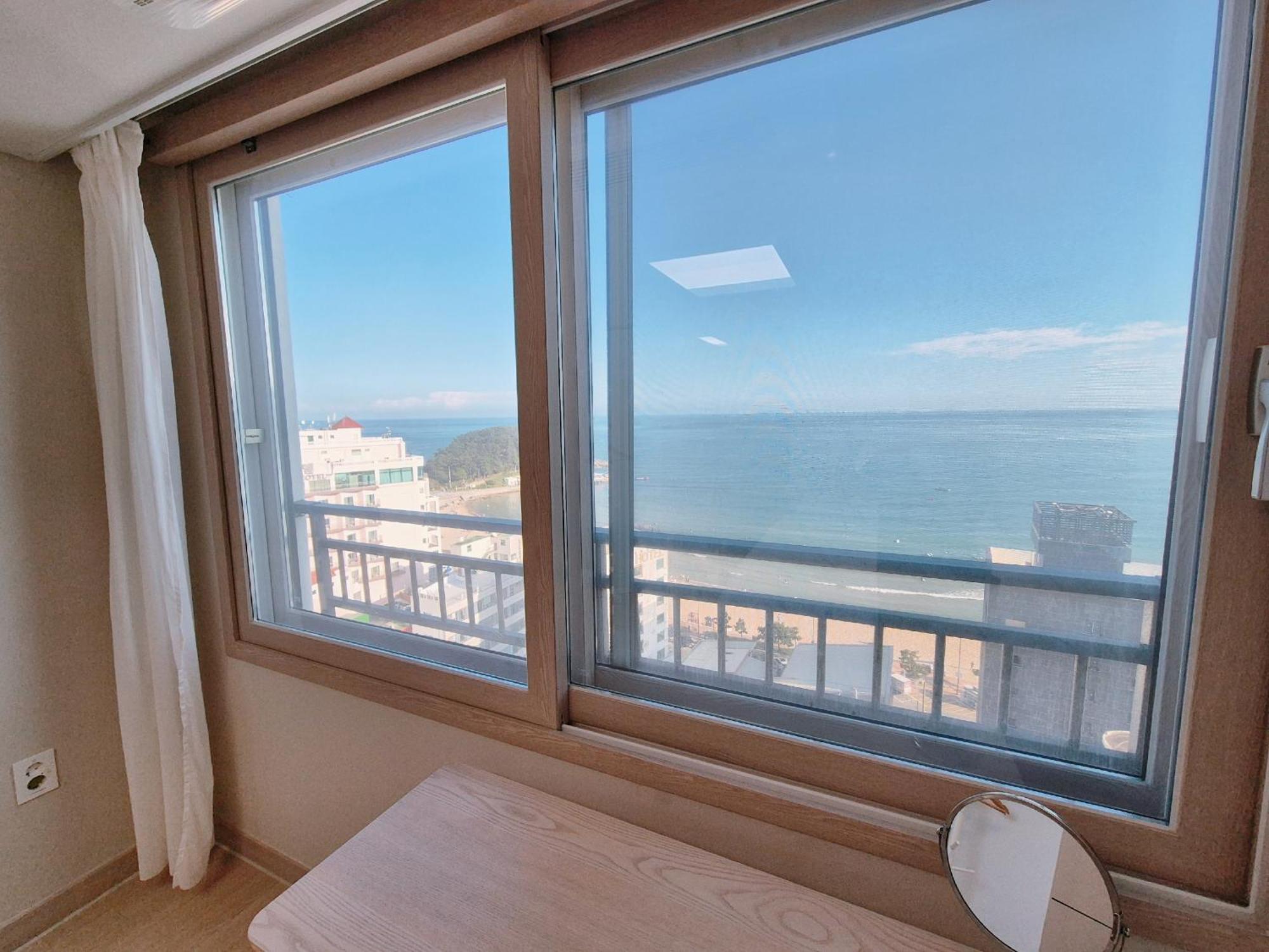 Hotel The First Ocean Songjeong Pusan Zewnętrze zdjęcie